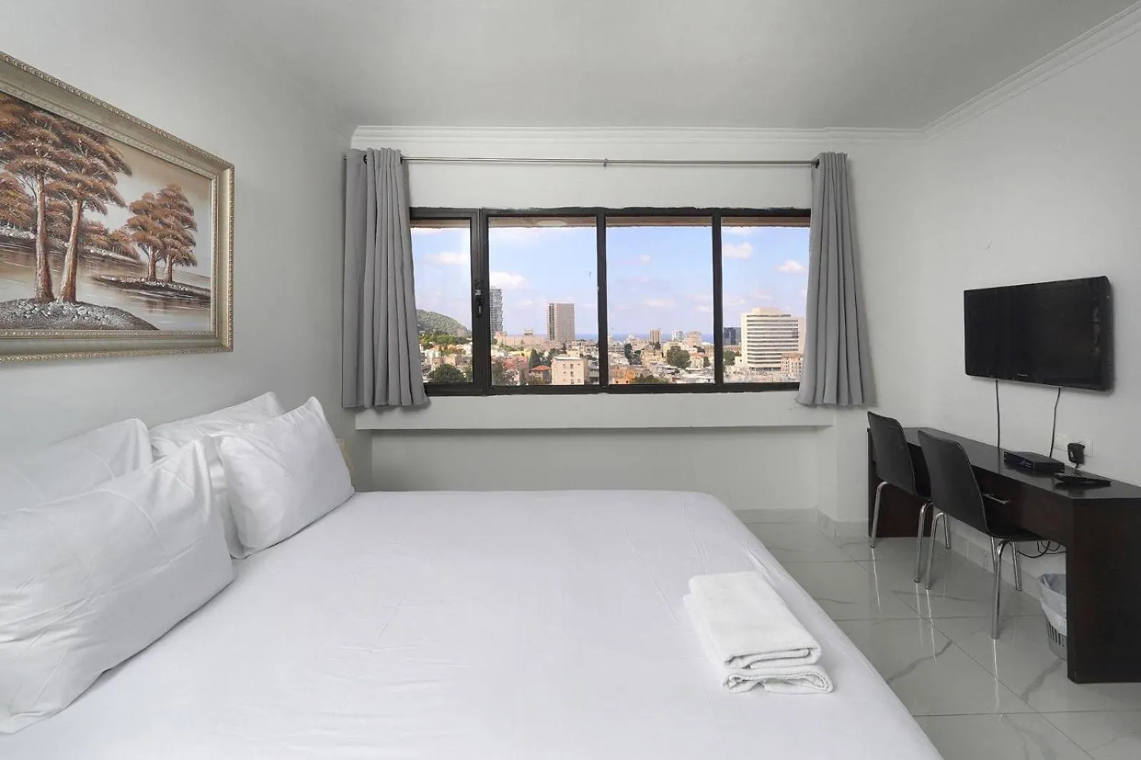 Haifa Tower Hotel - מלון מגדל חיפה 3*,  Israel