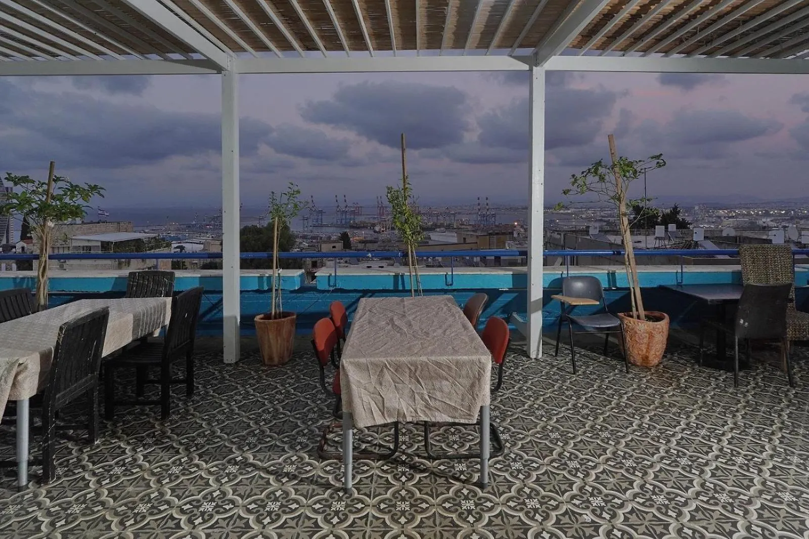 Haifa Tower Hotel - מלון מגדל חיפה