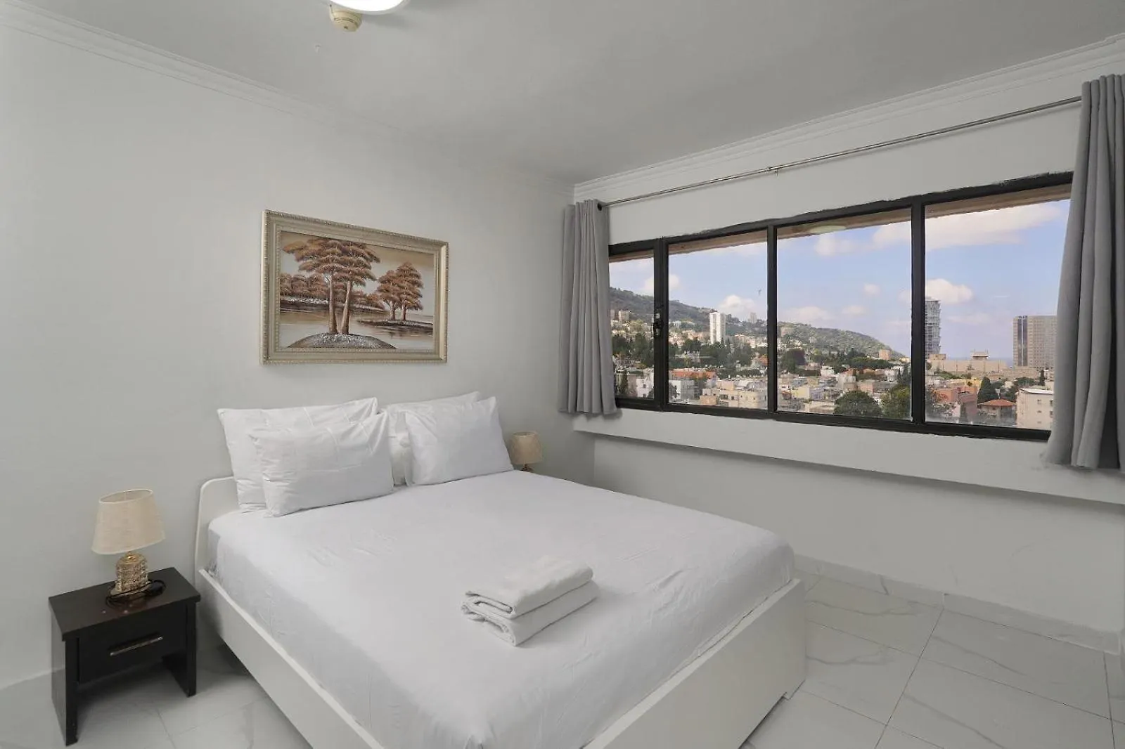 ***  Haifa Tower Hotel - מלון מגדל חיפה Israele